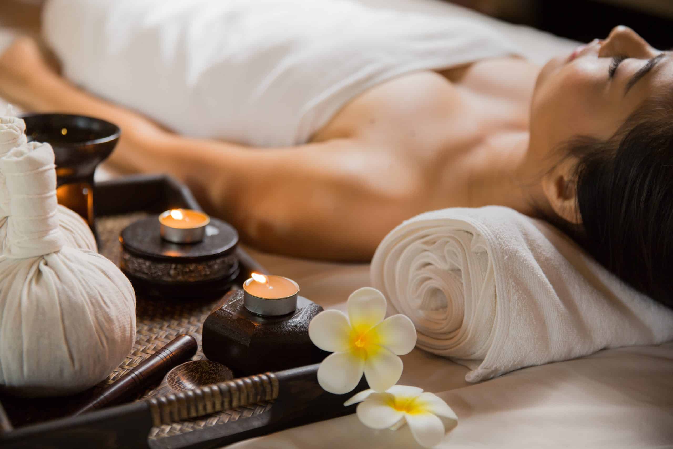 Candle,In,The,Spa,And,Wellness Verwenarrangement Body